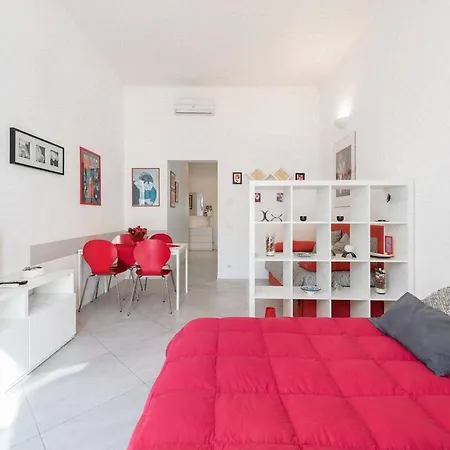 A Due Passi Dal Centro - Bari Policlinico Apartment Room photo